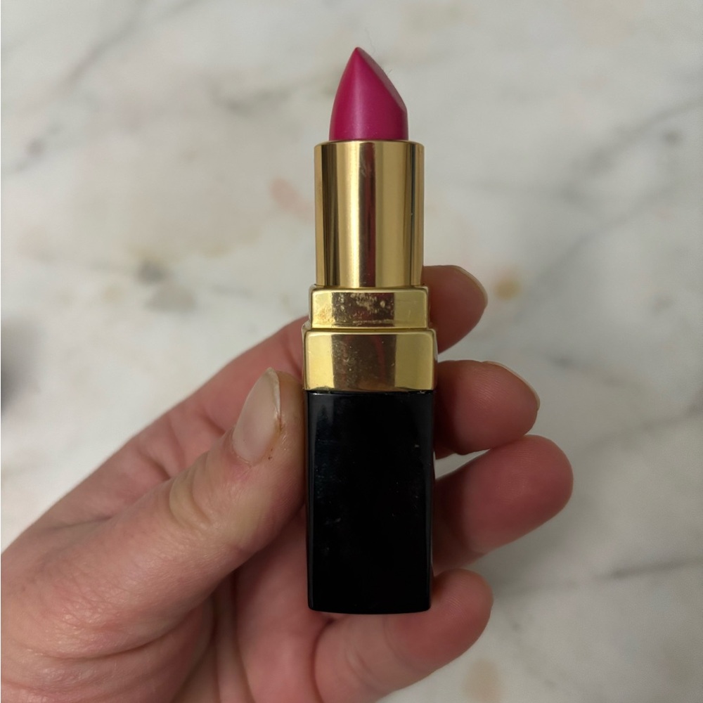 New Chanel Rouge Allure Lipstick - Hot Pink